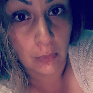 Meet your Posher, Maira